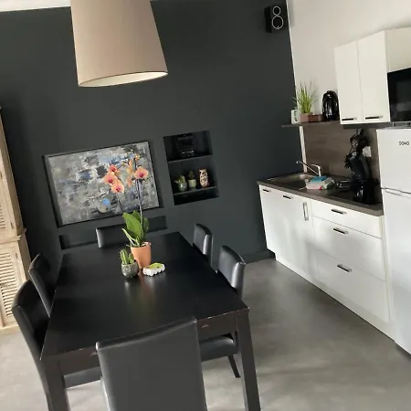 L'amarante D'hotes Ou Citadin Holiday home