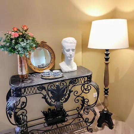 Vakantiehuis L'amarante D'hotes Ou Citadin *
